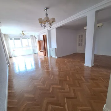 Piso en Barrio Canillas - Foto 1