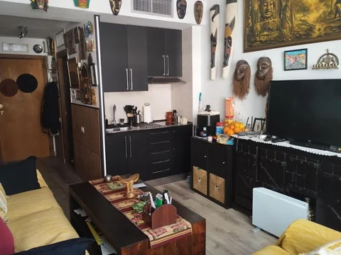 Estudio en calle de la Infanta Mercedes, 92 - Foto 4