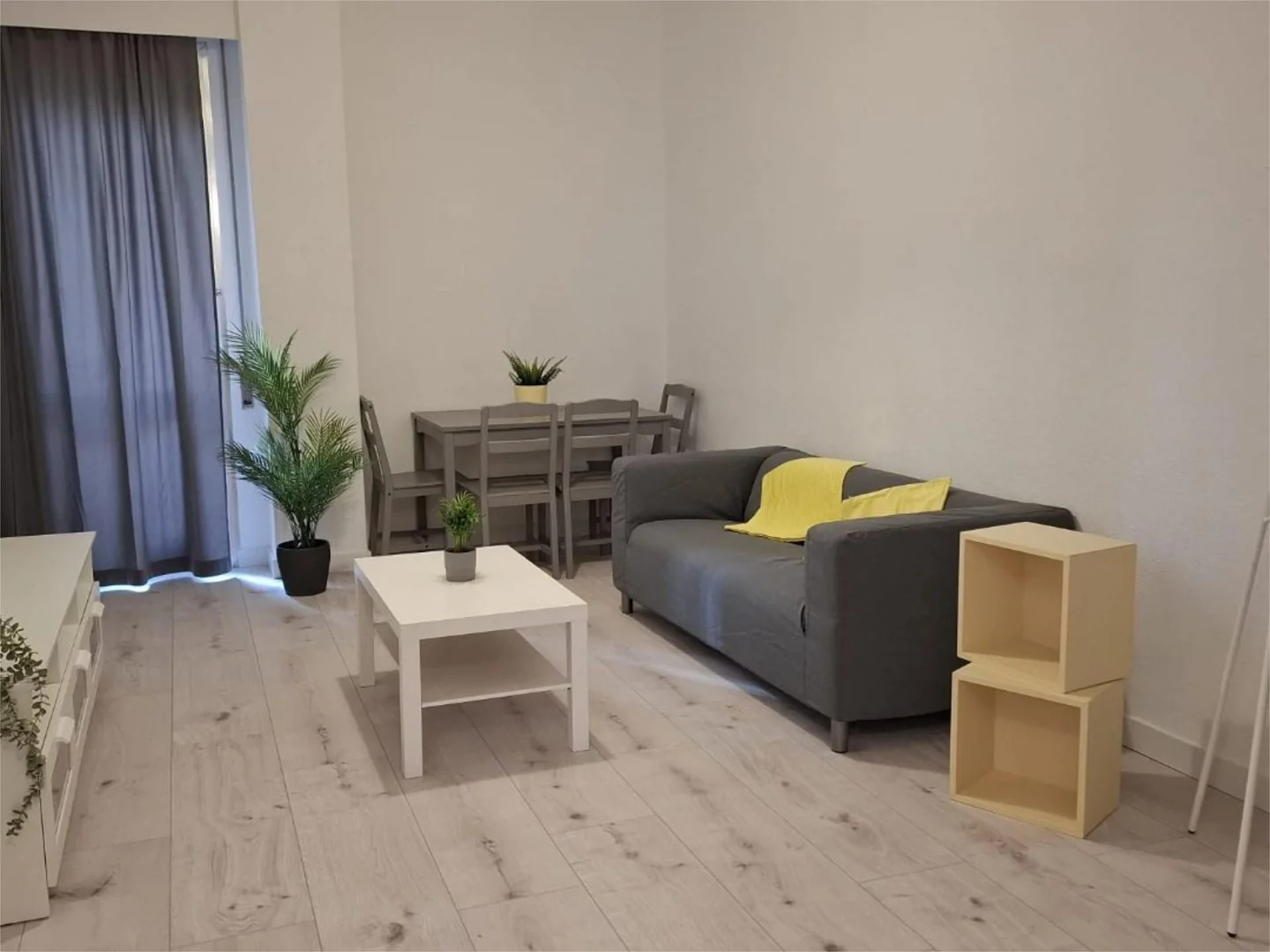 Piso en  Calle Alcalá 211 - Foto 5