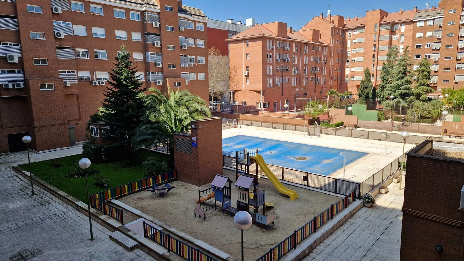 Piso en calle de Capri, 13 - Foto 1