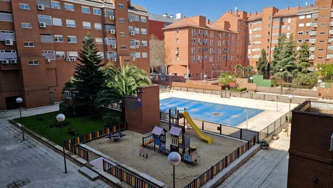 Piso en calle de Capri, 13 - Foto 1