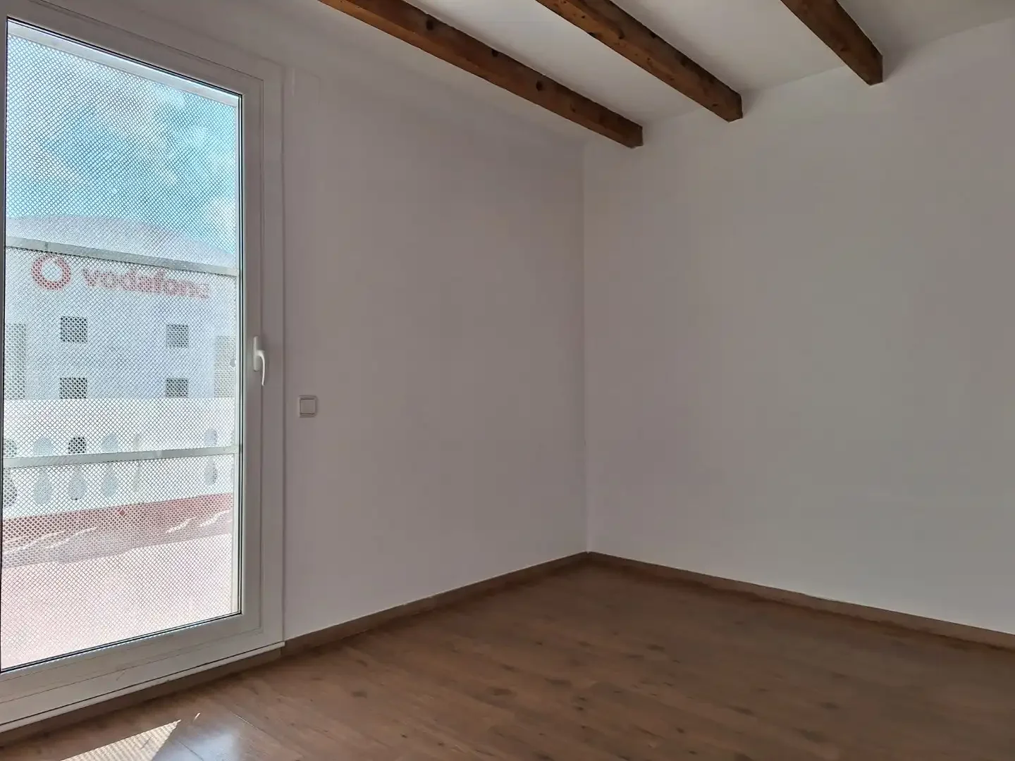 Piso en  Carrer d'Àvila 34 - Foto 4