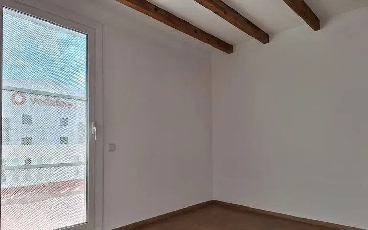 Piso en  Carrer d'Àvila 34 - Foto 4