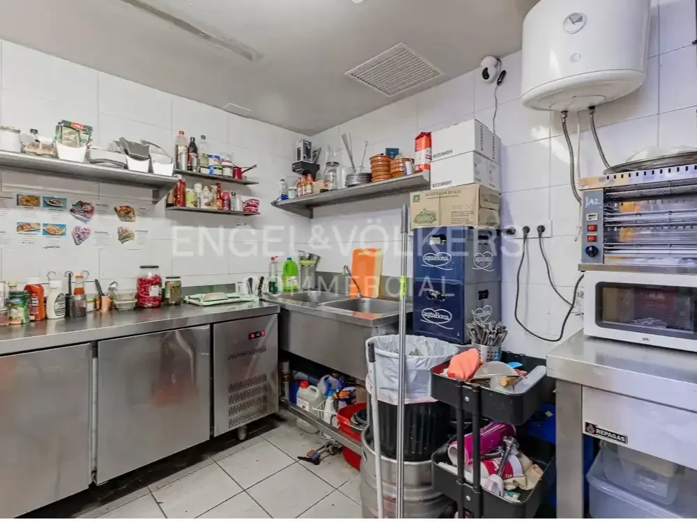Local comercial en  Carrer d'Aribau 86 - Foto 1