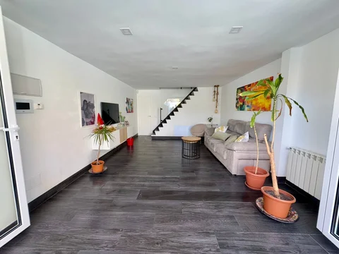 Chalet pareado en Barrio Tres Olivos - Valverde - Foto 28