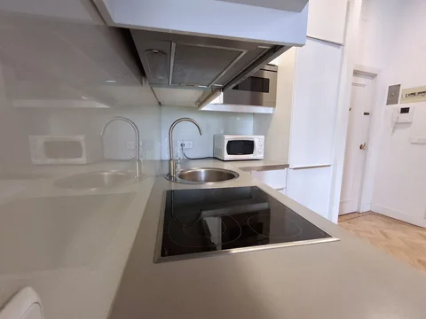 Piso en calle de la Montera, 33 - Foto 9