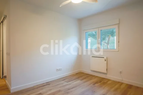 Piso en calle de Avefría - Foto 1