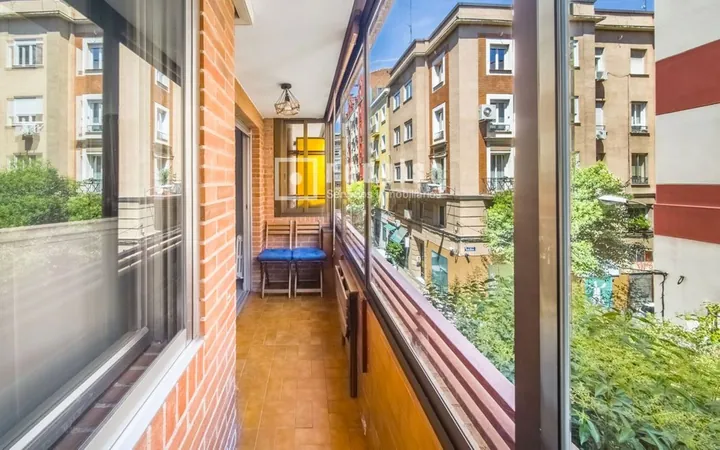 Piso en Calle de Hermosilla - Foto 1