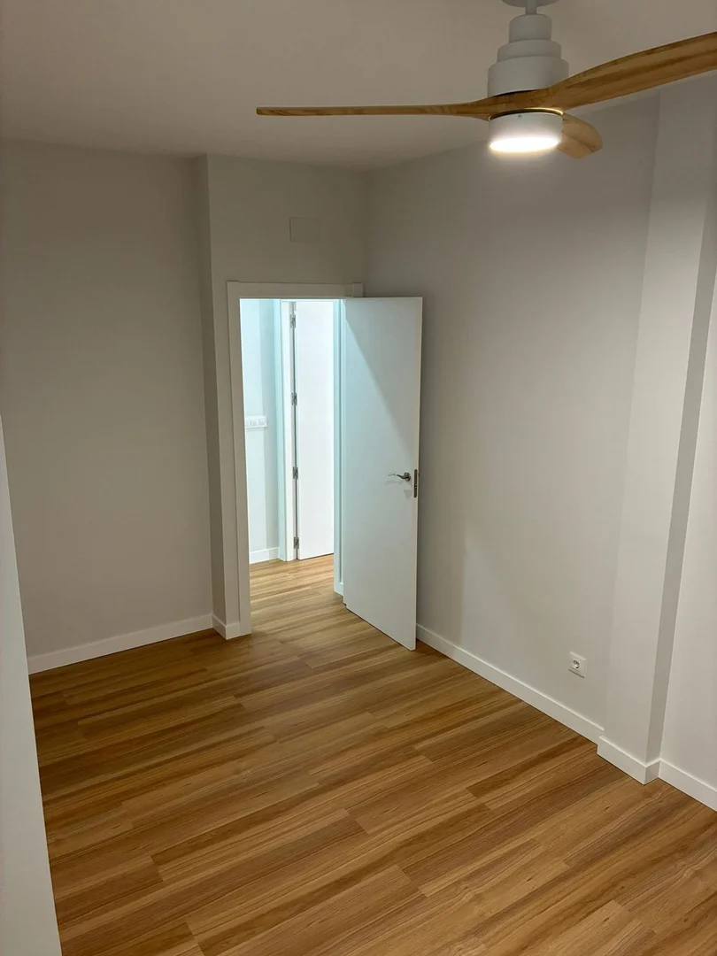 Piso en calle de Menorca, 21 - Foto 14