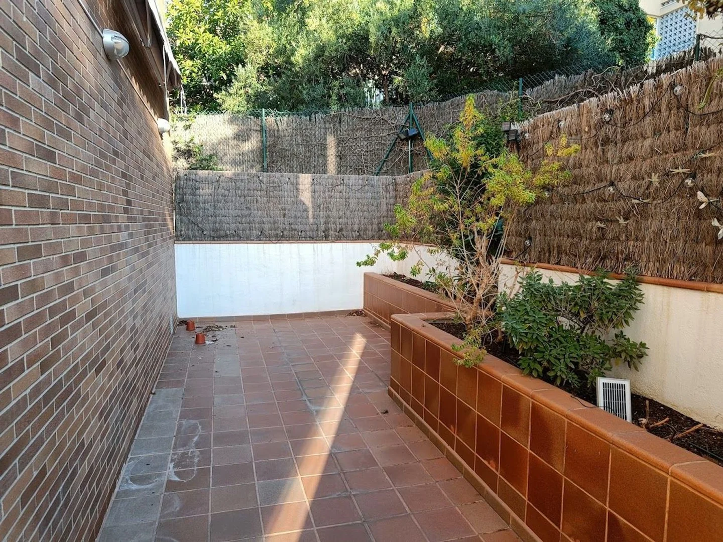 Chalet adosado en Barrio Sant Genís Dels Agudells - Montbau - Foto 9