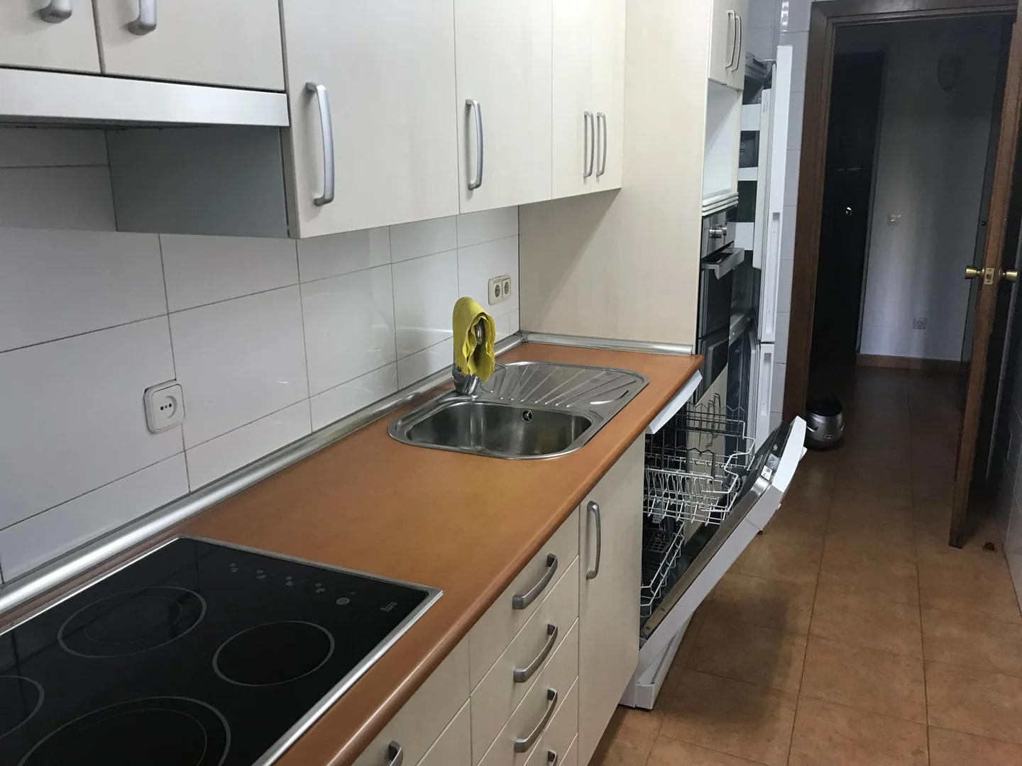 Alquiler de piso en Calle de la Isla de Oza, 59 - Foto 26