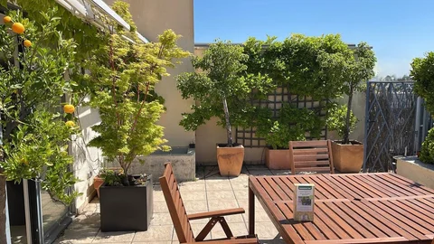 Dúplex en avenida del Talgo, 218 - Foto 1