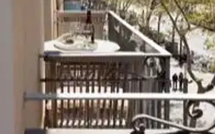 Piso en  Passeig de Joan de Borbó 9 - Foto 14