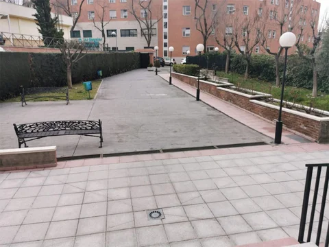 Piso en  Calle Isla Malaita 9 - Foto 30