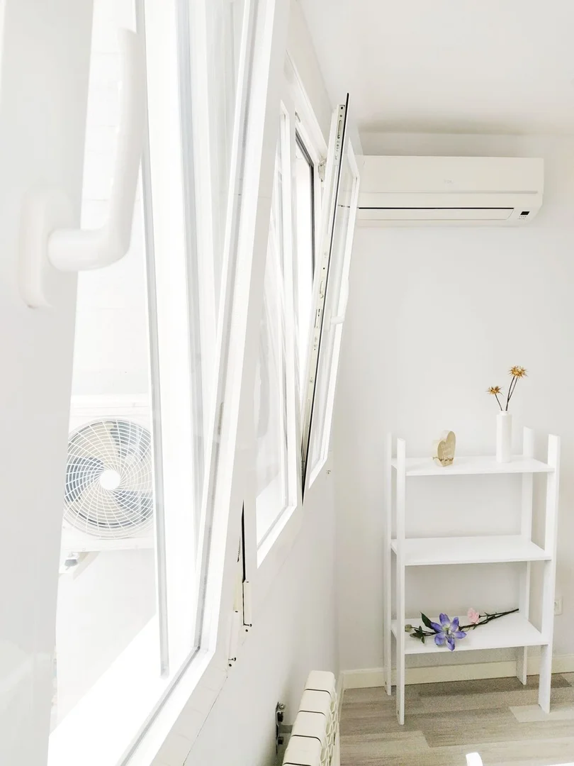 Piso en calle del Poeta Blas de Otero, 71 - Foto 4