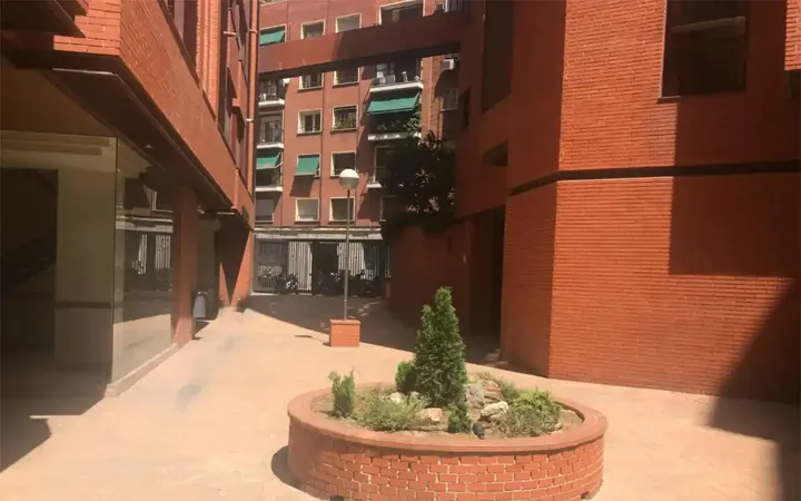 Piso en  Calle de Josep Pla 6 - Foto 8