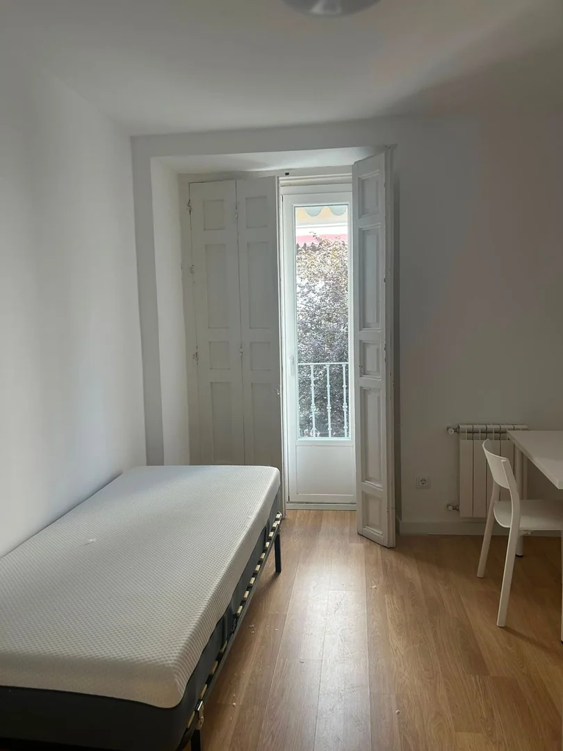 Piso en Calle de las Huertas, 68, Huertas-Cortes - Foto 5