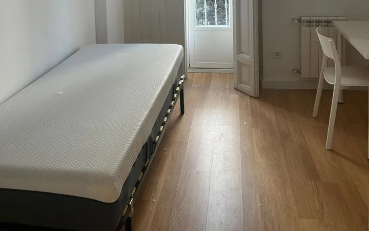 Piso en Calle de las Huertas, 68, Huertas-Cortes - Foto 5