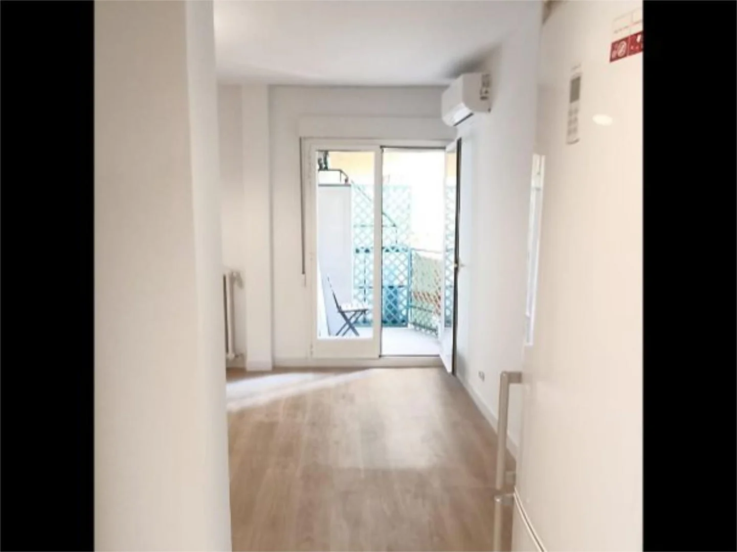 Piso en  Calle del Aviador Zorita 8 - Foto 5