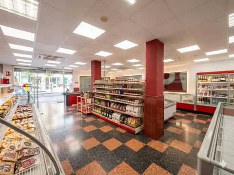 Local comercial en  Alcudia - Foto 8
