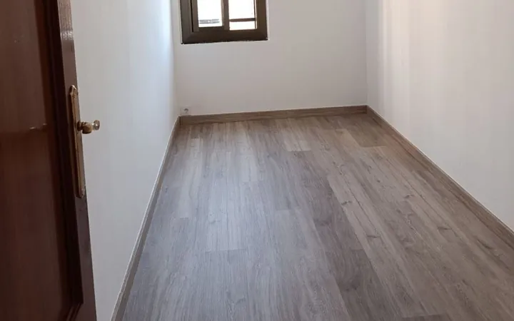 Piso en Calle dels Ferrocarrils Catalans, 80, La Marina del Port - Foto 18