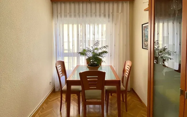 Piso en Travesía de Santoña, Zofío - Foto 2