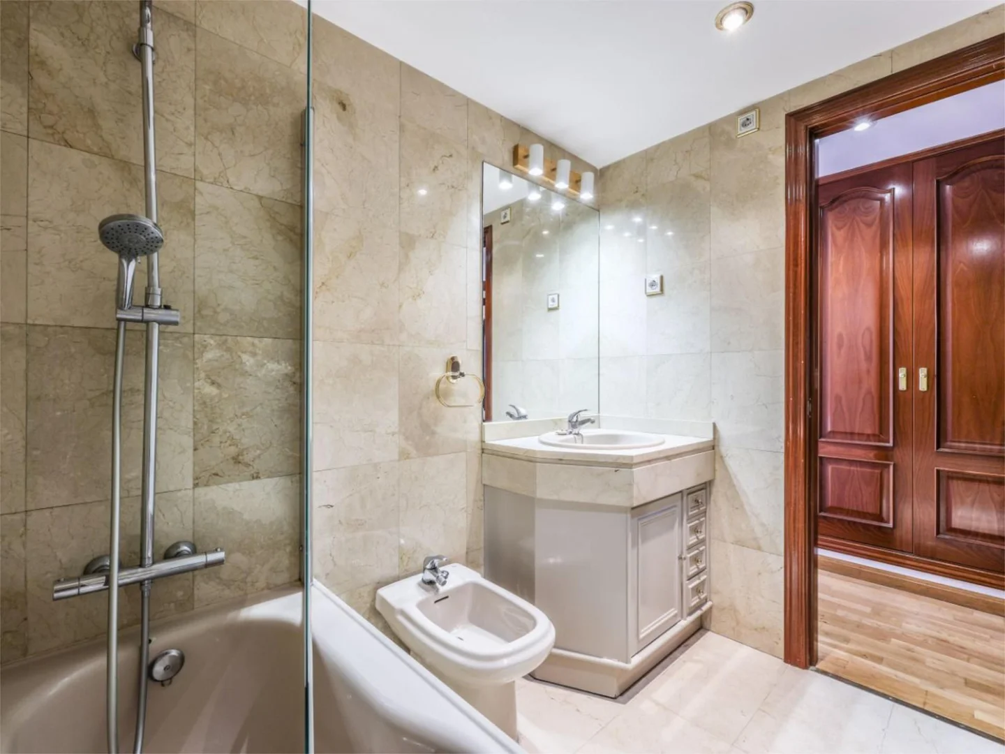 Piso en  Calle de Embajadores 146 - Foto 27