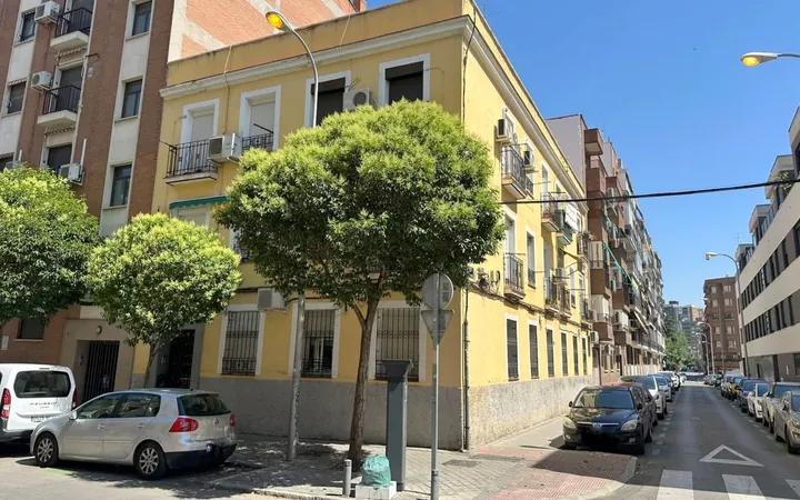 Piso en Calle de Andalucía, Adelfas - Foto 1