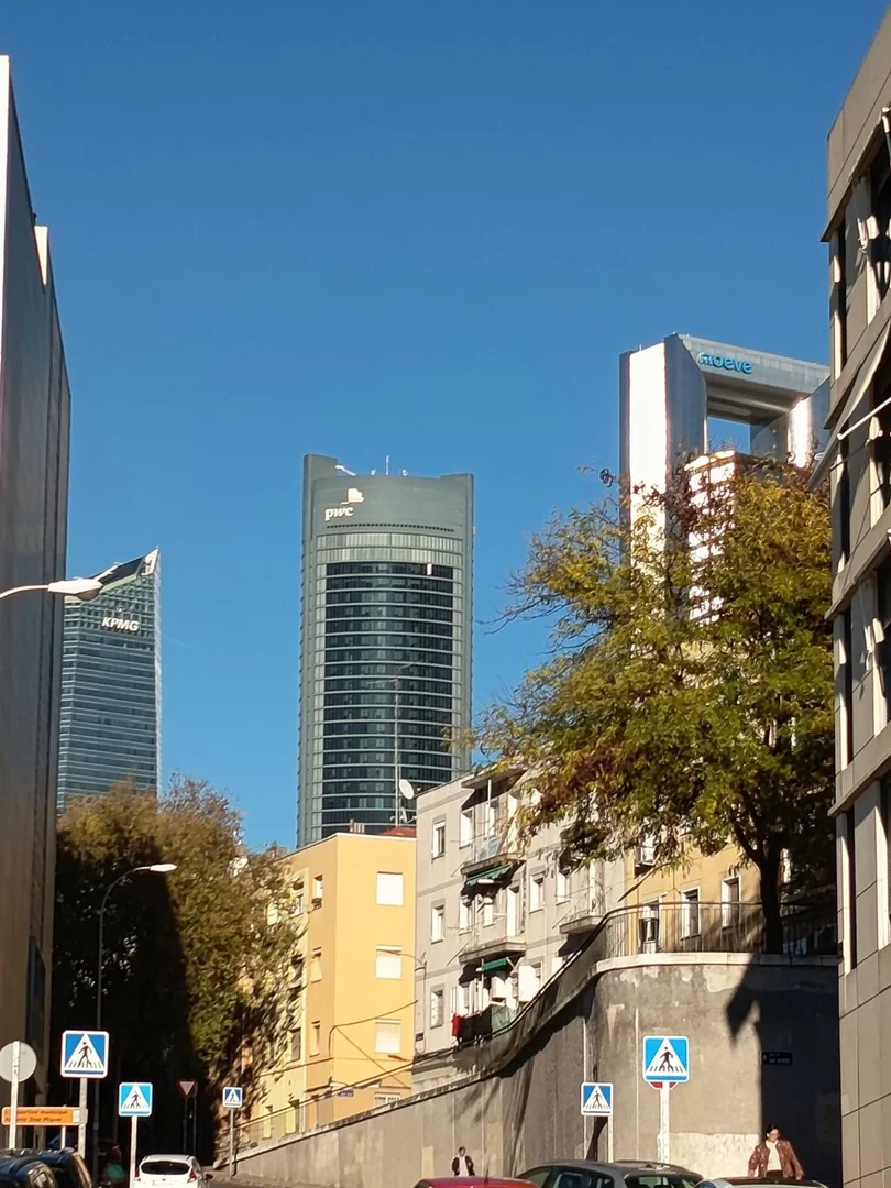 Piso en Barrio Ventilla-Almenara - Foto 2