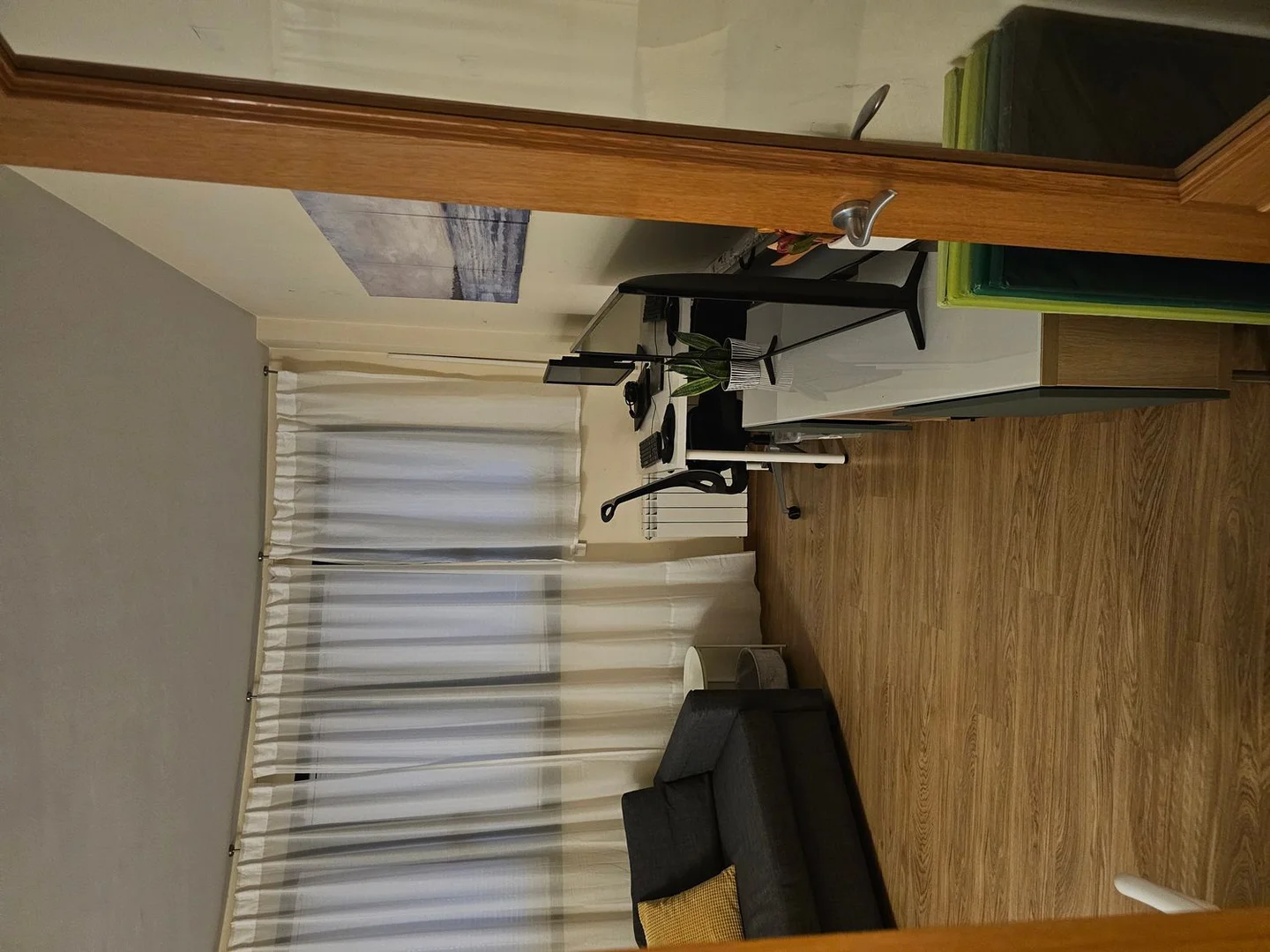 Piso en Barrio Pinar del Rey - Foto 4