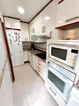 Piso en Calle de Eugenia de Montijo, 74 - Foto 11