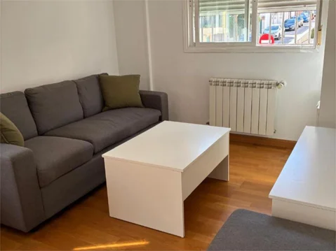 Piso en  Calle de Milán 32 - Foto 2