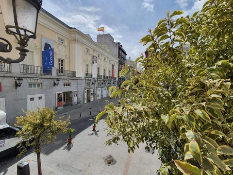 Piso en Plaza de Santa Ana, Huertas-Cortes - Foto 2