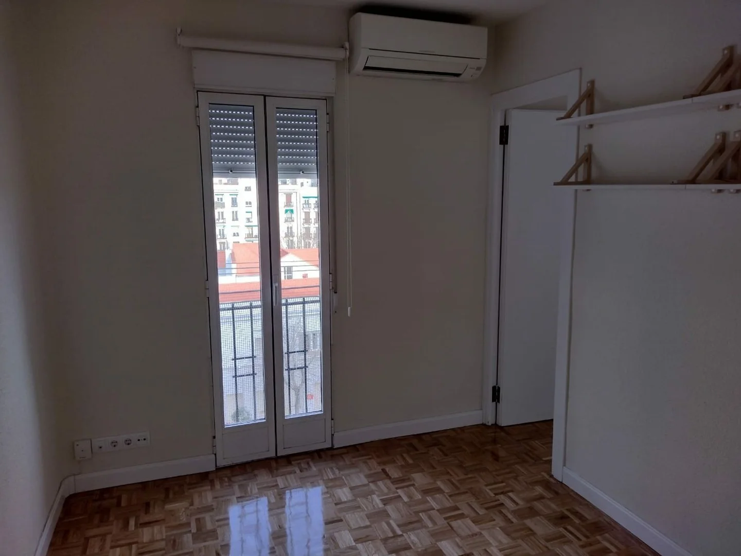 Piso en Calle de Galileo, 70 - Foto 6