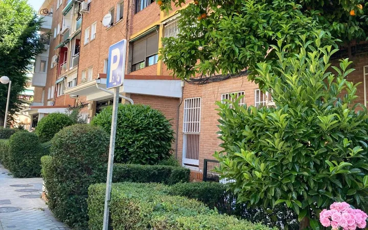 Piso en Calle Pico de los Artilleros, 108 - Foto 1