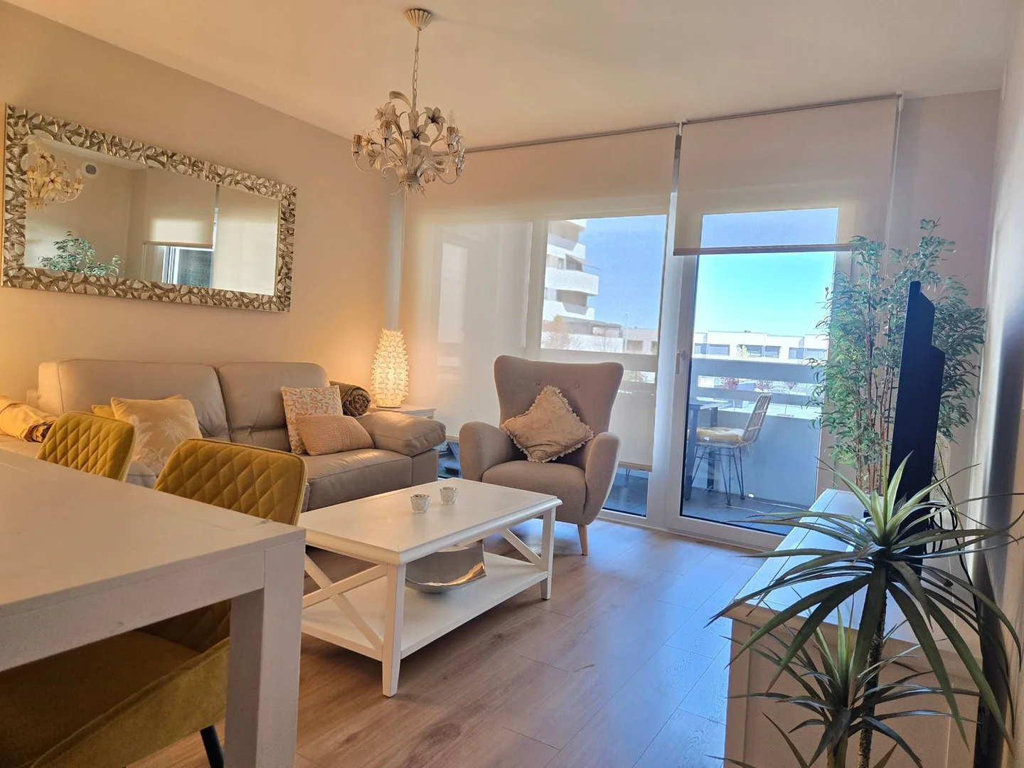 Piso en calle Ferenc Puskas, 202 - Foto 3