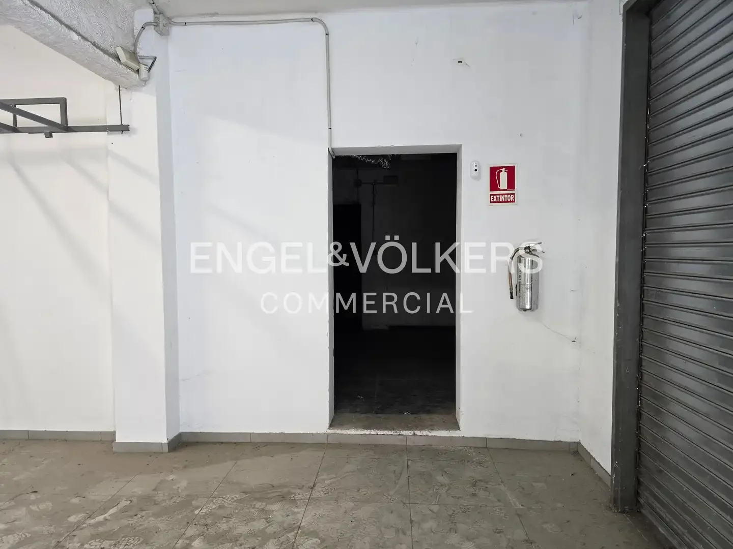 Local comercial en  Barcelona Capital - Foto 4