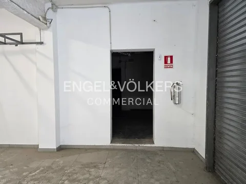 Local comercial en  Barcelona Capital - Foto 4