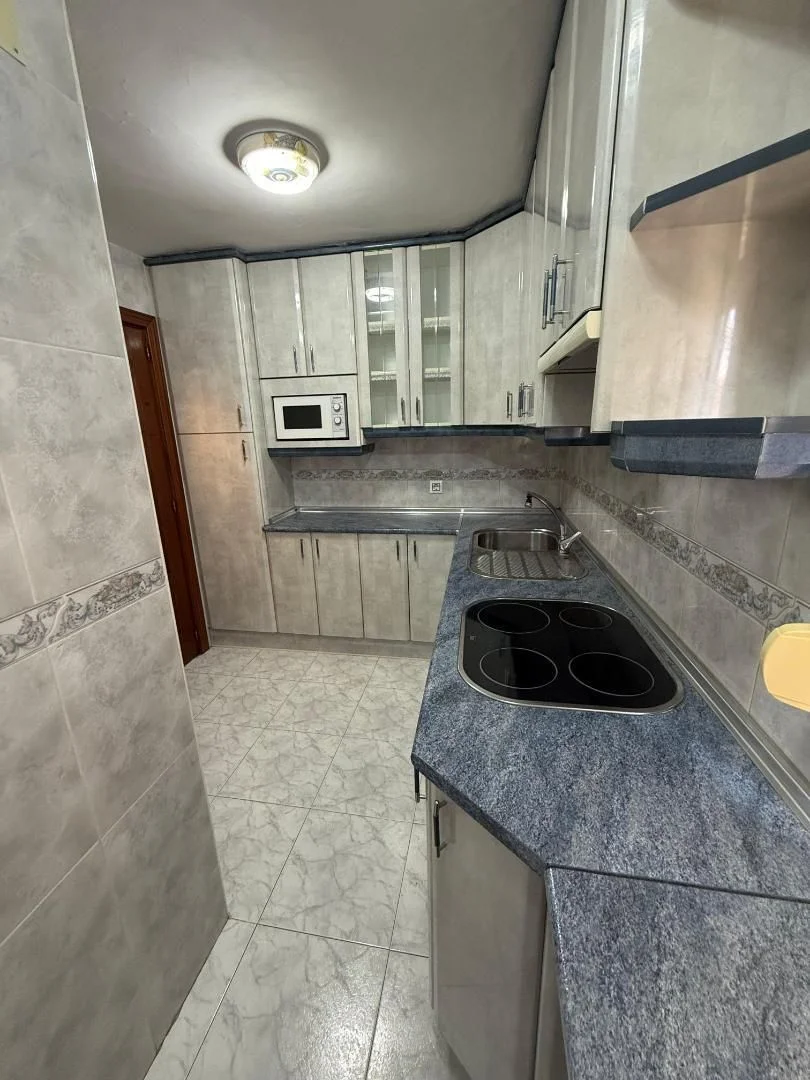 Piso en  Calle de Navalmoral de la Mata 66 - Foto 5