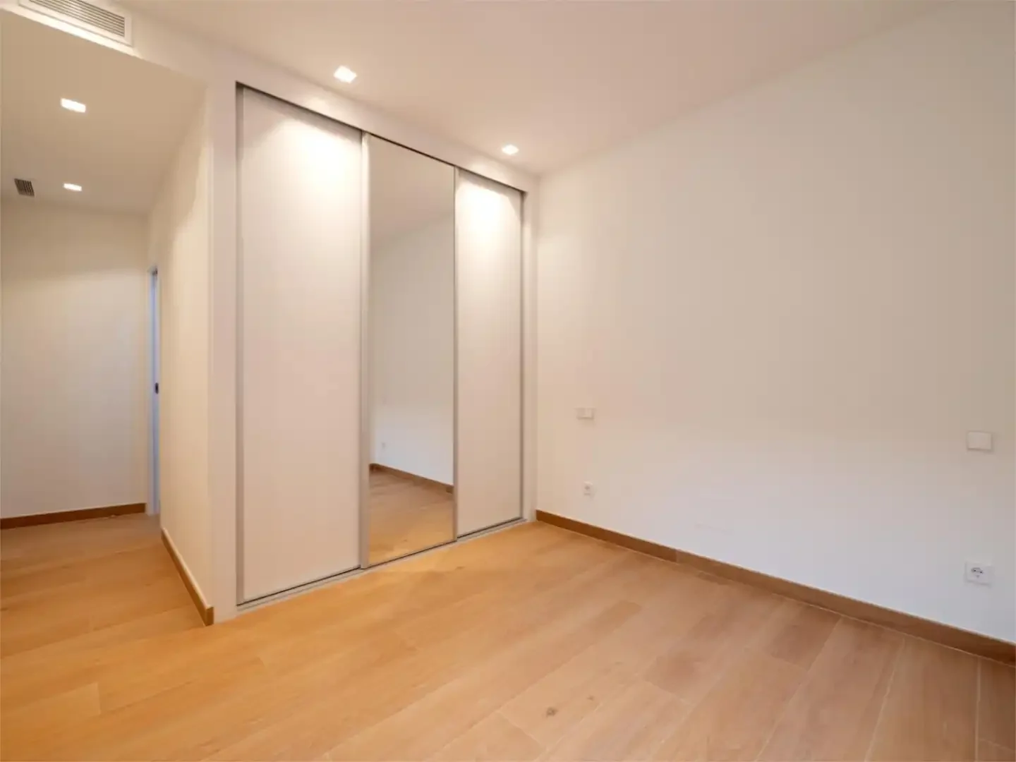 Piso en  Calle de Cadarso 4 - Foto 52