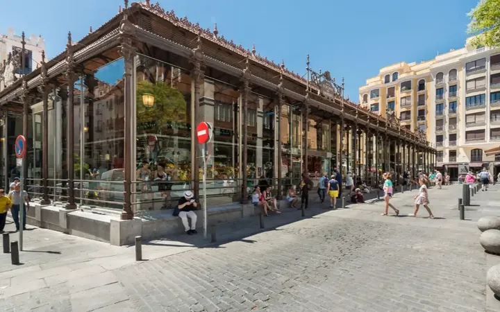 Apartamento en  Calle del Conde de Miranda 1 - Foto 1