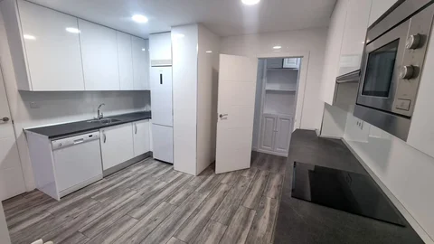 Piso en calle de Biarritz, 3 - Foto 6