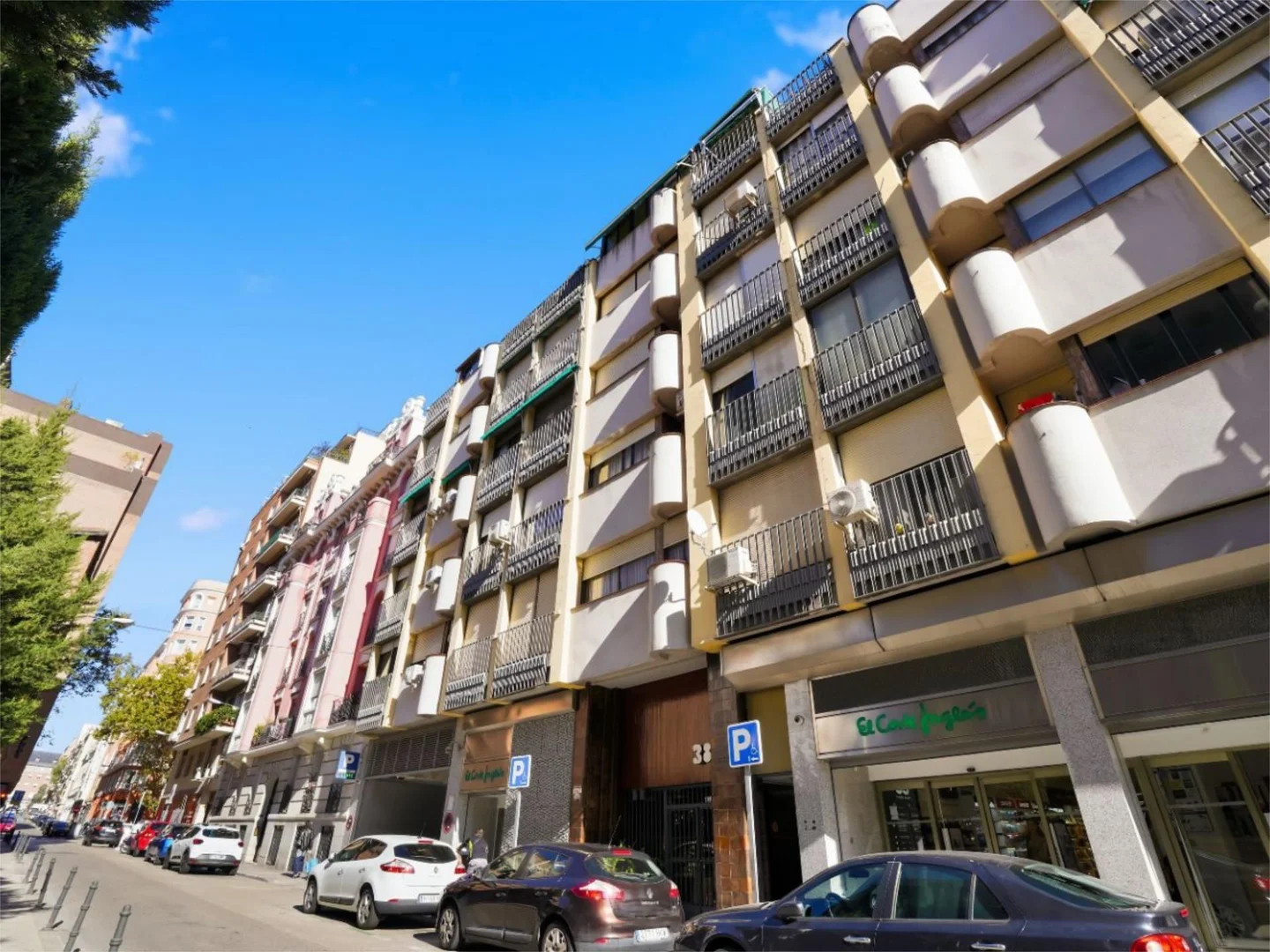 Piso en  Calle del Tutor 38 - Foto 13