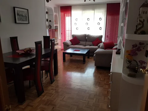 Piso en calle de León Felipe, 10 - Foto 2