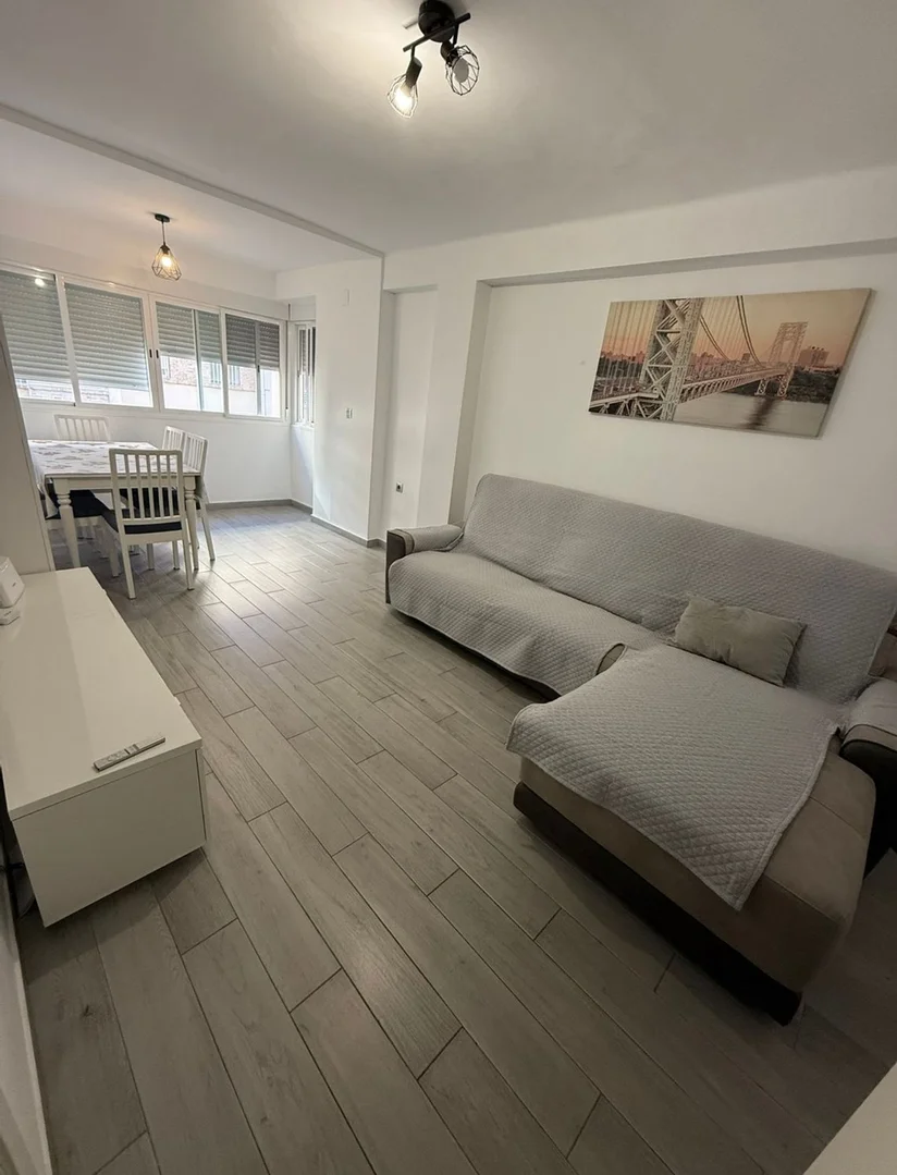 Piso en avenida Juan XXIII, 25 - Foto 1