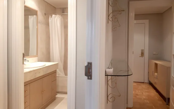 Piso en Orense, Cuatro Caminos - Foto 4
