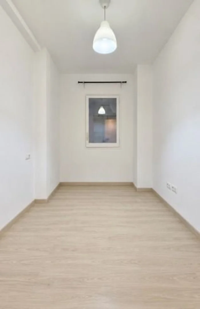 Piso en Calle de Tamarit, Sant Antoni - Foto 4