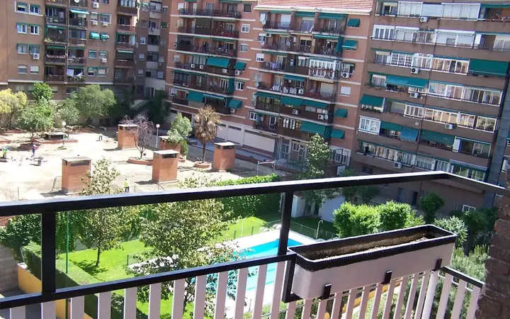 Piso en  Paseo de Juan Antonio Vallejo-Nájera Botas 48 - Foto 1
