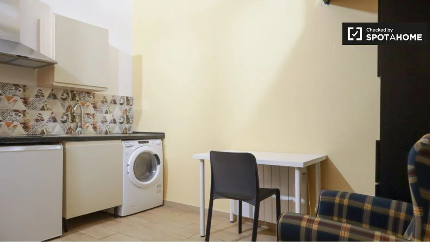 Estudio en Calle de Troya, Canillejas - Foto 5