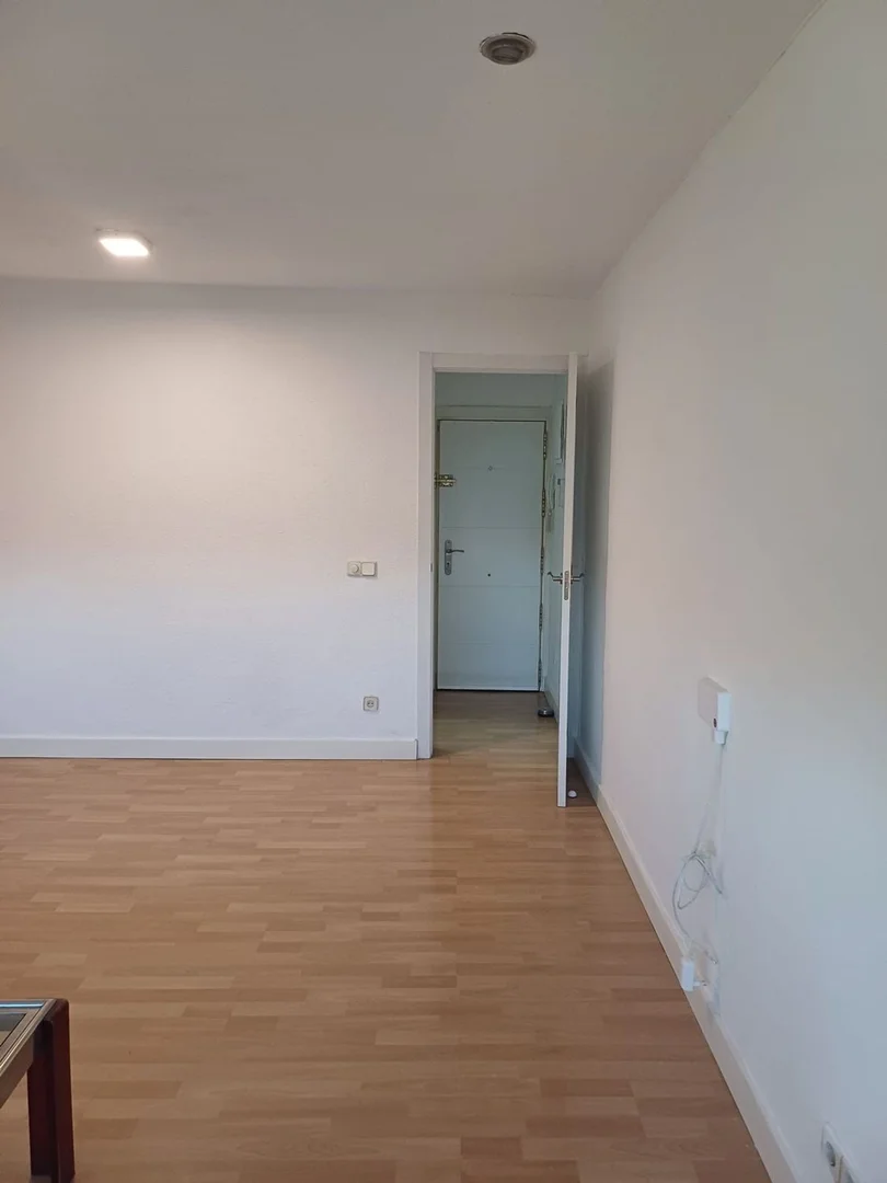 Piso en calle del Camino de los Vinateros, 123 - Foto 5